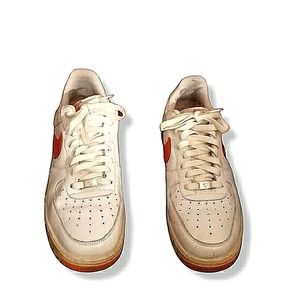 VINTAGE NIKE AIR FORCE 1 SIZE 10 MENS WHITE ORANGE